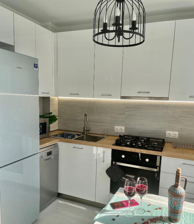 apartments of Gregoryan room 6